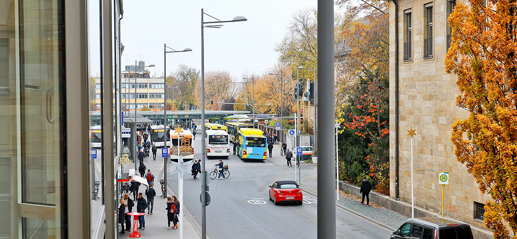 eysserhaus-passage-kontakt-anfahrt-zoh-busverbindung-nahverkehr